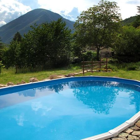 B&B Cascina Dell'Orso Castelsantangelo sul Nera Exterior photo